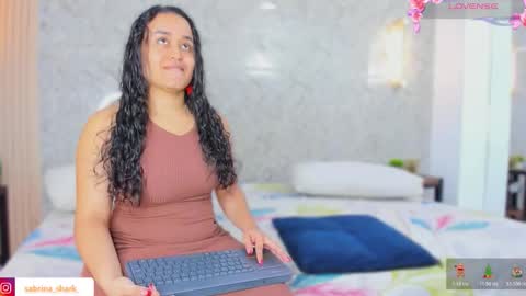 Sabrina Shark online show from 3, 12, 2025