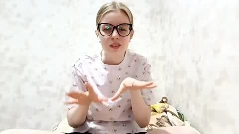 Sabrina online show from 21, 4, 2026