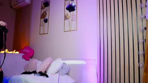 SabrinaJade online show from 11, 11, 2025