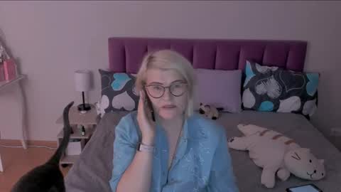 Sabrina MacMarren online show from 21, 2, 2025