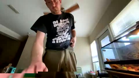 sabrosocockcarnesandwich online show from 21, 5, 2026