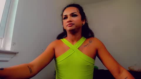 Snapshot of sacha_candy chatting on 5, 12, 2024 Sacha online show from 5, 12, 2024