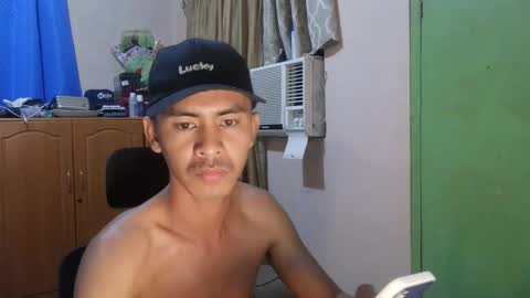 Snapshot of sachu01 chatting on 16, 4, 2026 Sachu01 online show from 16, 4, 2026