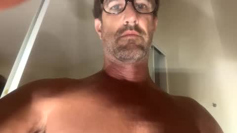 Snapshot of sackskincreamer chatting on 29, 9, 2025 R online show from 29, 9, 2025