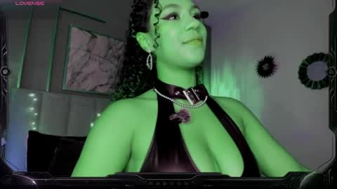 Sophie online show from 10, 5, 2026