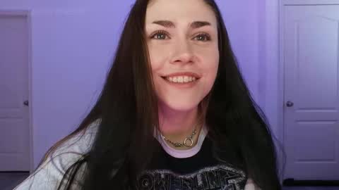 Snapshot of sadierenee96 chatting on 11, 9, 2025 Sadie Renee  online show from 11, 9, 2025