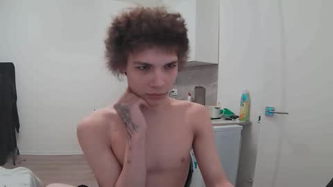 sadvetements online show from 29, 3, 2026