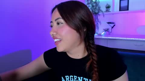 Cami online show from 16, 4, 2026