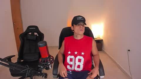 saenz_hotx online show from 2, 11, 2025