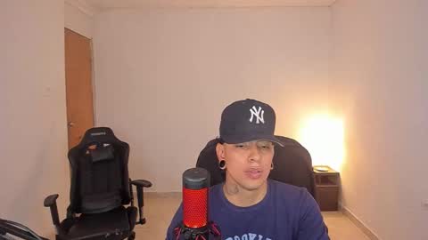 saenz_hotx online show from 26, 11, 2025