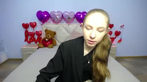 Safira Furacao online show from 6, 3, 2025