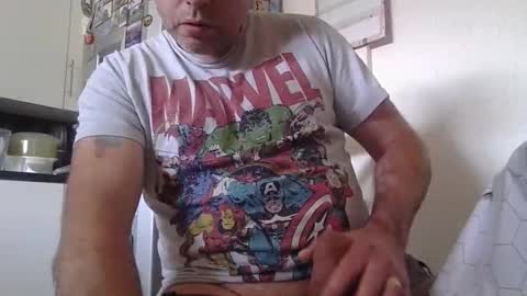 Snapshot of saggyballs83 chatting on 9, 5, 2026 saggyballs83 online show from 9, 5, 2026