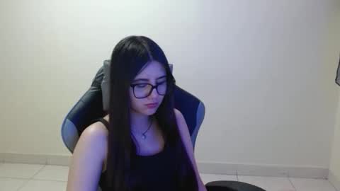 Sahaliefox  online show from 28, 11, 2025