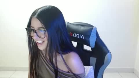 Sahaliefox  online show from 13, 2, 2026