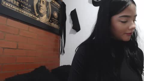 Sahara y Thiago online show from 28, 12, 2024