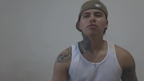 Sahara y Thiago online show from 27, 11, 2025