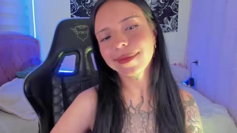 Snapshot of saharayumm chatting on 12, 11, 2025 saharayumm online show from 12, 11, 2025