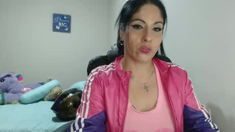 Karina online show from 7, 1, 2025