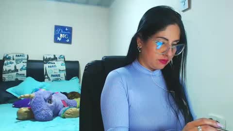 Karina online show from 23, 1, 2025