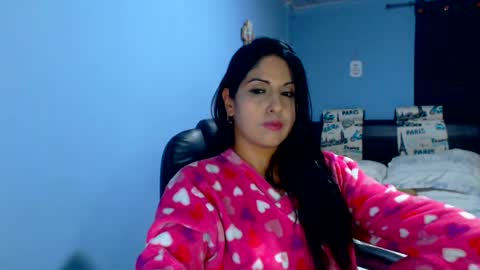 Snapshot of sahotlove1 chatting on 15, 7, 2026 Karina online show from 15, 7, 2026