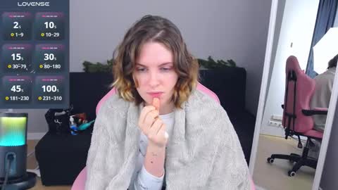 Adel online show from 14, 12, 2025