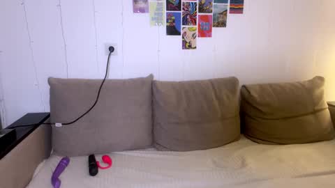 Sofia online show from 18, 2, 2025