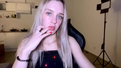 Sofia online show from 10, 3, 2025