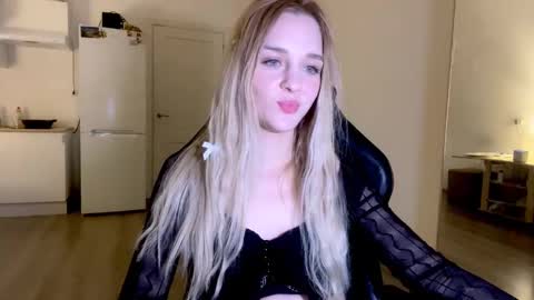 Sofia online show from 17, 10, 2025