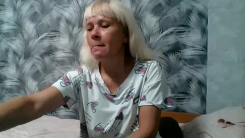 sakura_blonde online show from 7, 10, 2025