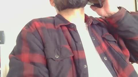 sal cumplaciente online show from 9, 1, 2025