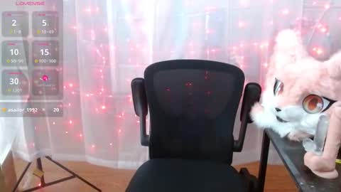 Snapshot of salacious_bunny chatting on 11, 11, 2025 salacious_bunny online show from 11, 11, 2025