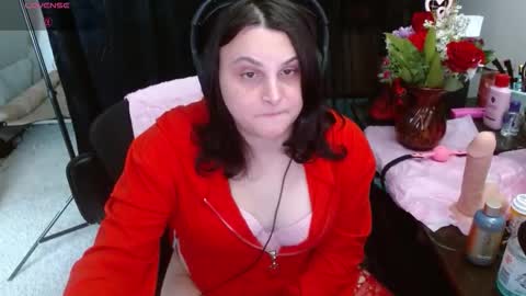 Snapshot of salacious_bunny chatting on 14, 2, 2026 salacious_bunny online show from 14, 2, 2026