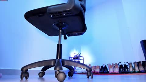 Sali G  online show from 14, 10, 2025