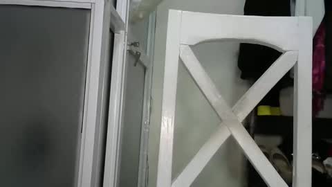 sally_beauty2023 online show from 20, 12, 2025