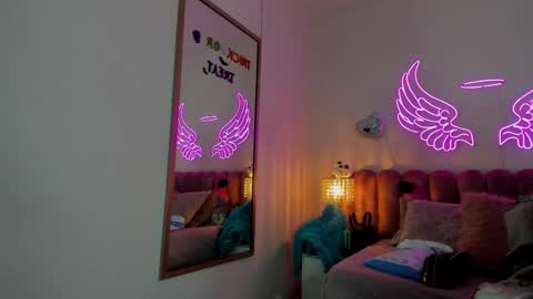 miss Sally online every night from 1am to 8am  Colombia time online show from 3, 11, 2025