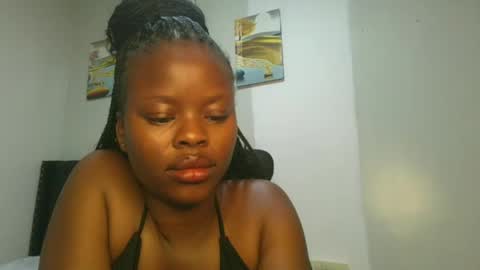 sallysasha254 online show from 5, 1, 2025