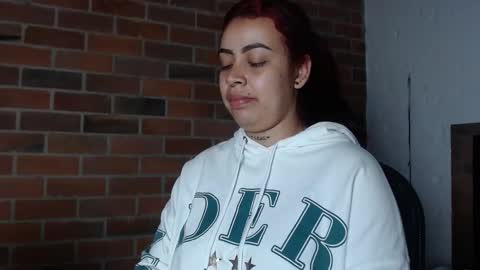   online show from 12, 3, 2025