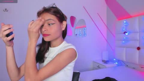 Salome Rose online show from 5, 1, 2025