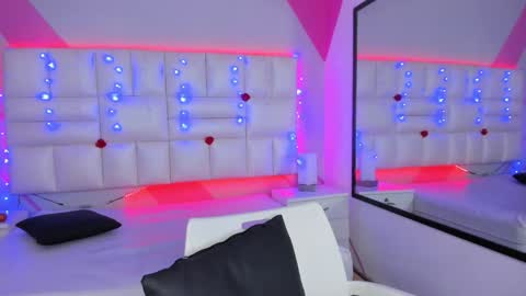 Salome Rose online show from 26, 1, 2025