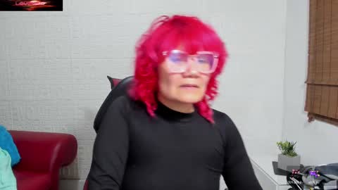 Salomee diazz online show from 12, 2, 2025