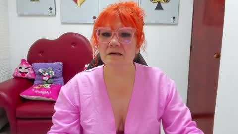 Salomee diazz online show from 7, 4, 2026