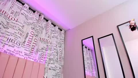 Snapshot of salomee_foxx_ chatting on 24, 12, 2024 Salome online show from 24, 12, 2024