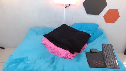 martina online show from 23, 2, 2025