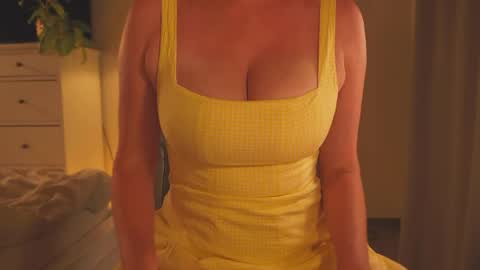 IsaBella-  online show from 31, 5, 2026