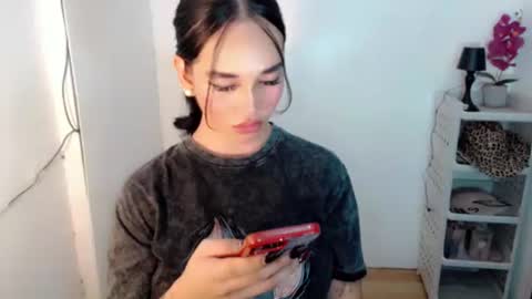 Snapshot of salva_fuckdoll chatting on 9, 6, 2026 Salva online show from 9, 6, 2026