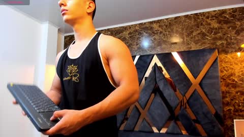 SALVATORE online show from 1, 2, 2025