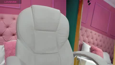 salvatore  online show from 10, 1, 2025