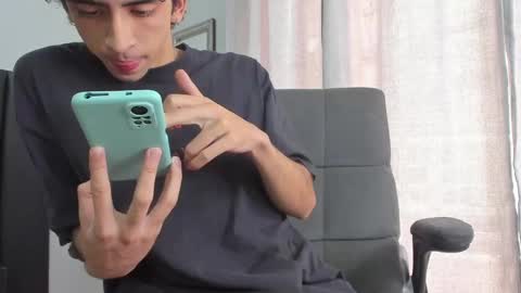 salvatore  online show from 12, 2, 2025