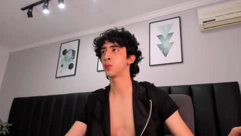 salvatore  online show from 13, 2, 2025