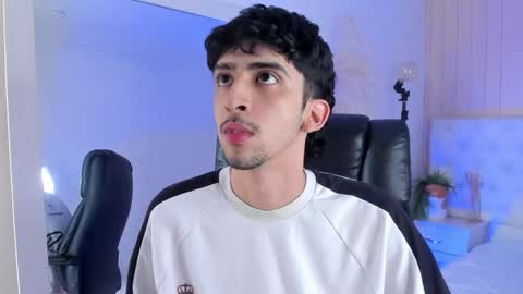 salvatore  online show from 14, 10, 2025